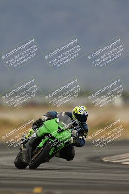 media/Nov-15-2025-Race Pace (Sat) [[8de605a2d8]]/Non Verified Riders (1st 20 Minutes)/Turn 4 (1010am)/